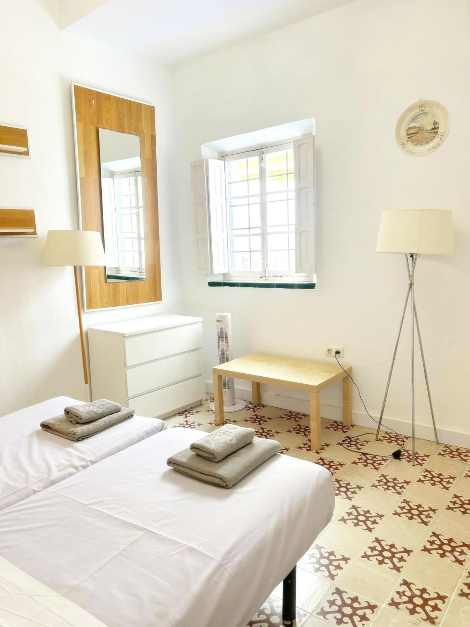 Plaza De Santa Cruz Apartment Seville Ngoại thất bức ảnh