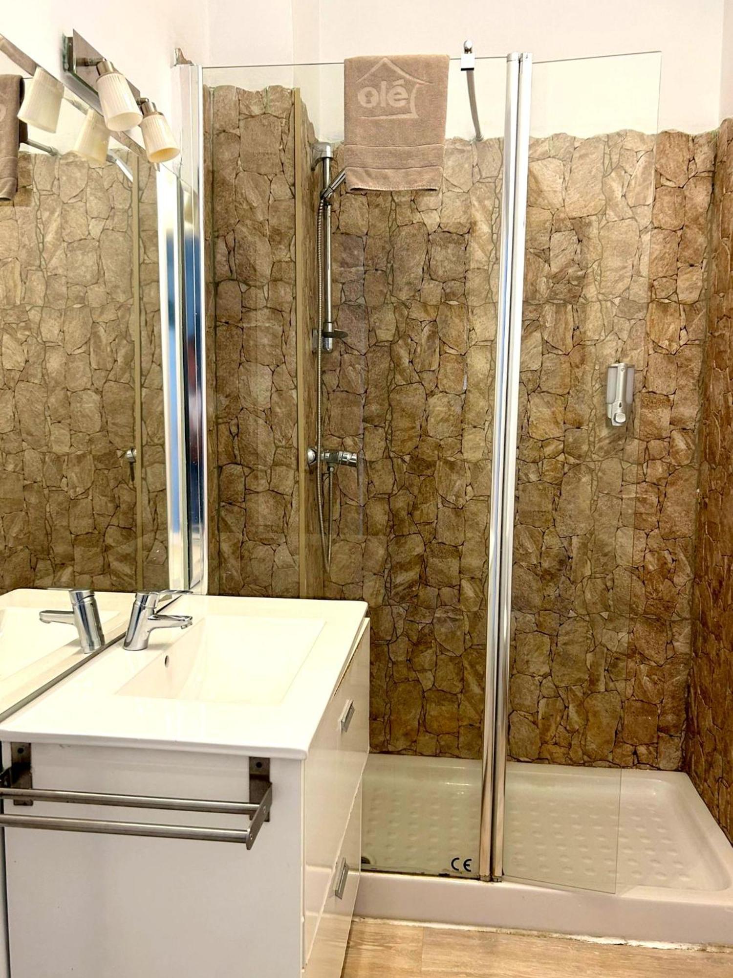 Plaza De Santa Cruz Apartment Seville Ngoại thất bức ảnh