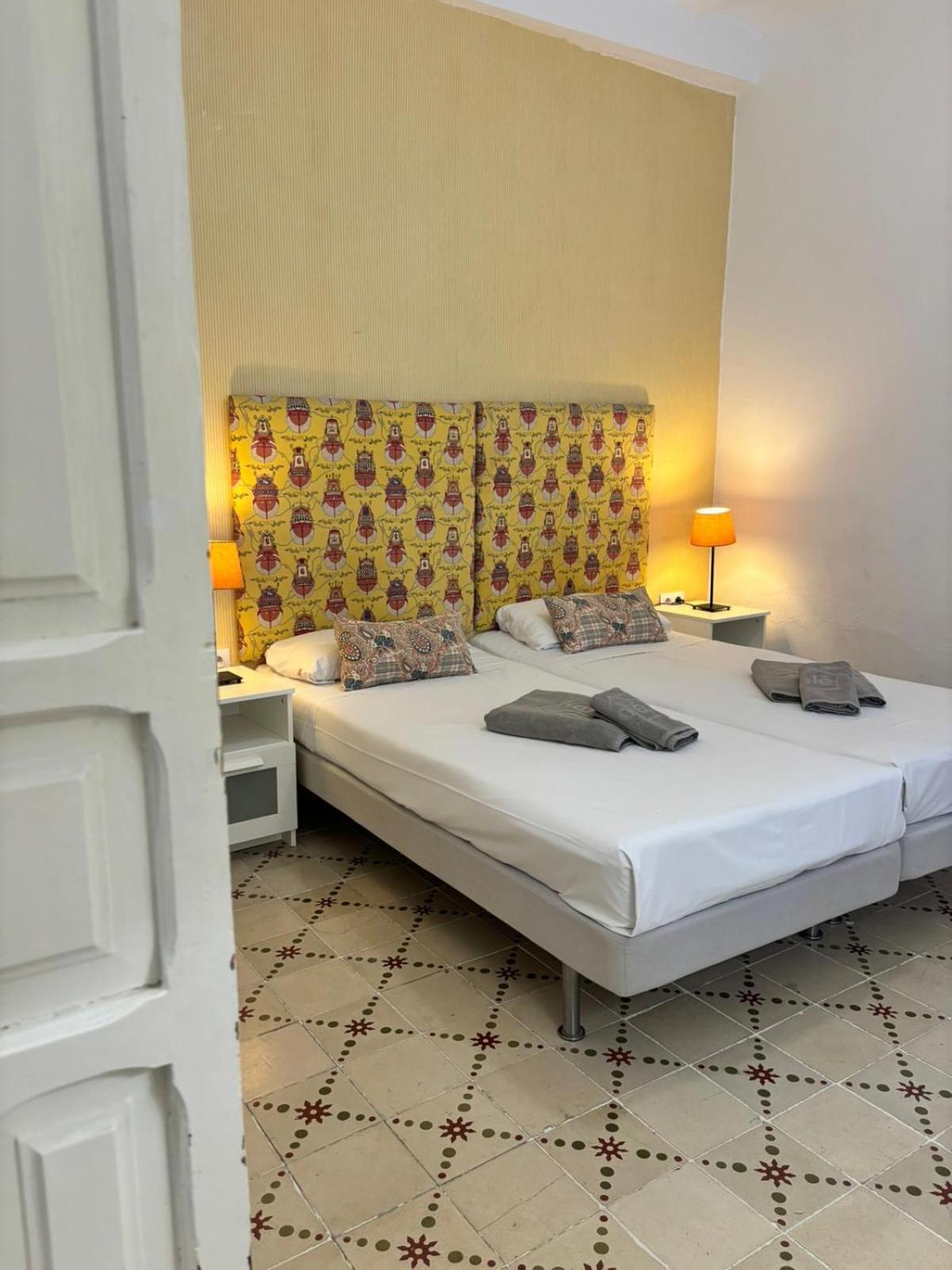 Plaza De Santa Cruz Apartment Seville Ngoại thất bức ảnh