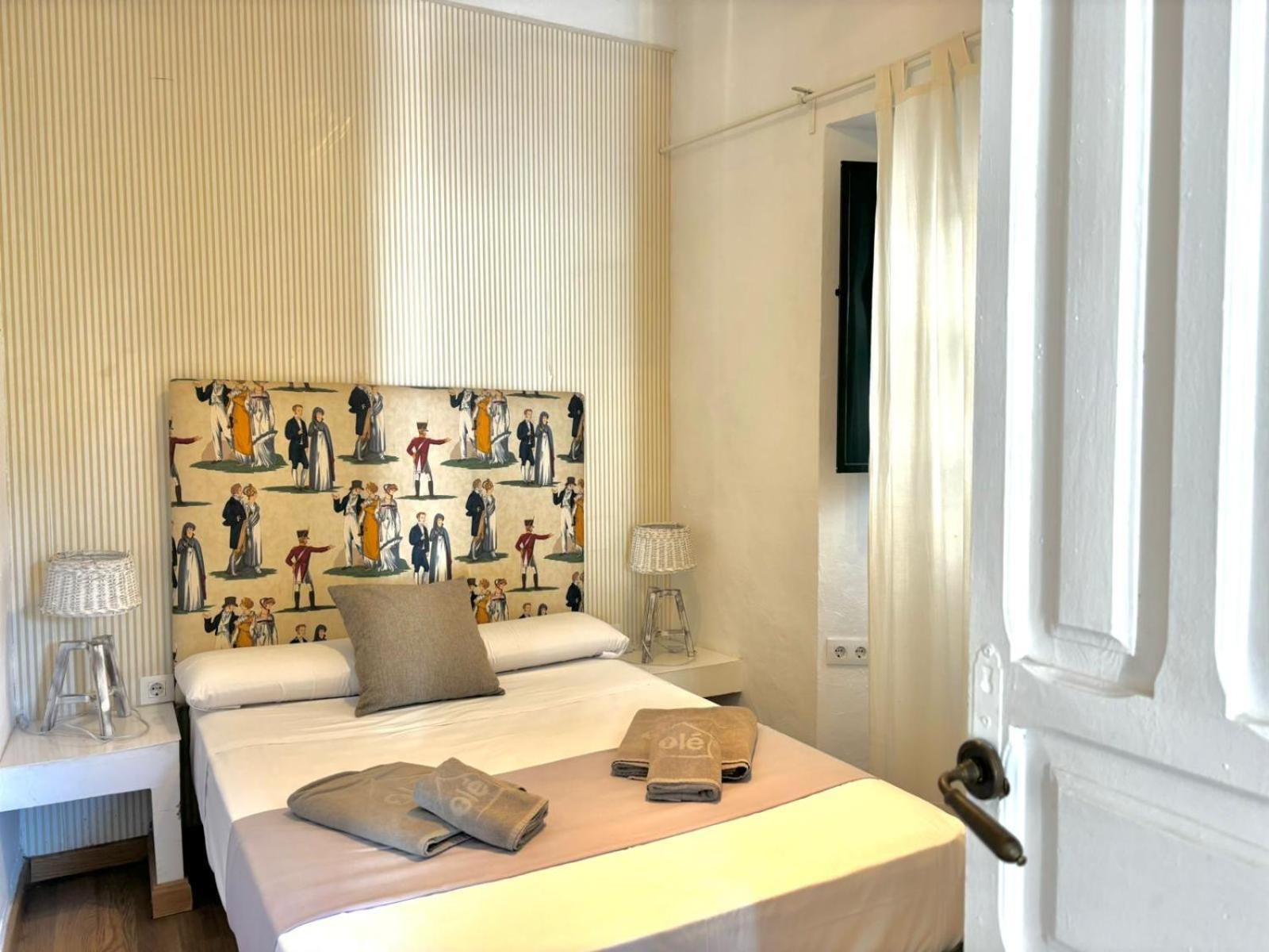 Plaza De Santa Cruz Apartment Seville Ngoại thất bức ảnh