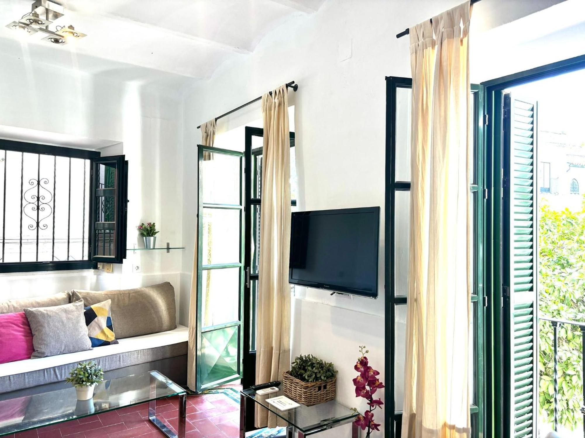 Plaza De Santa Cruz Apartment Seville Ngoại thất bức ảnh