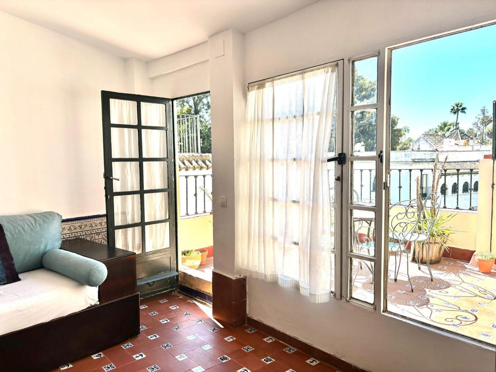 Plaza De Santa Cruz Apartment Seville Ngoại thất bức ảnh